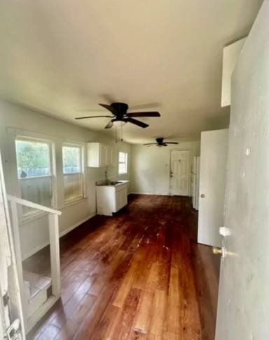 Main picture of 1319 Leal St