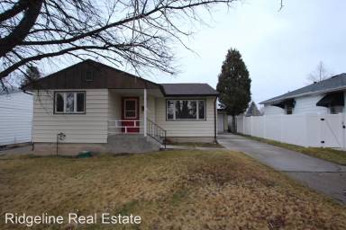 Main picture of 3209 8th Ave S