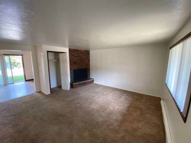 Main picture of 3777-3939 Iberis St NE