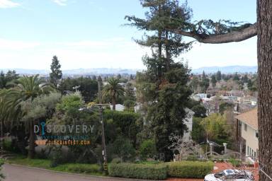 Main picture of 92 Hillcrest Rd