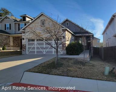 Main picture of 9003 Golden Leaf Dr