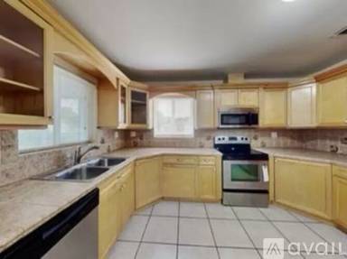 Main picture of 6740 SW 10th Ct