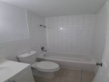 Main picture of 401 SW 13th Pl