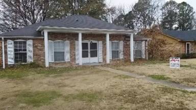 Main picture of 2785 Clearbrook St