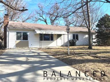 Main picture of 3358 SW Mayo Ave