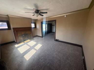 Main picture of 1647 Waterbury Rd