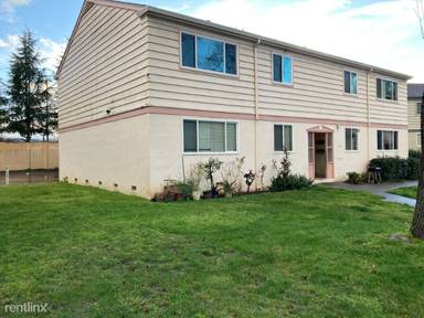 Main picture of 1737 Ross Cir