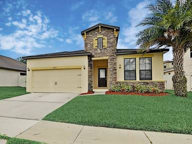 Main picture of 1414 Jorhagen Dr