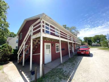 Main picture of 609 S 3rd St