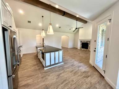 Main picture of 5603 117th St