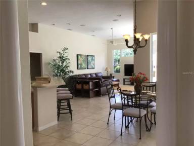 Main picture of 1292 W Hillsborough Blvd