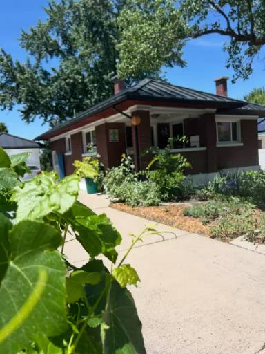 Main picture of 2731 Harrison Blvd