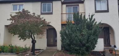 Main picture of 198 Monroe Ct