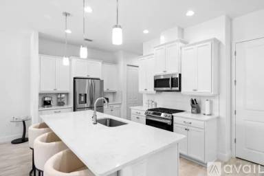 Main picture of 8118 Tethys Ct