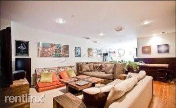 Main picture of 214 Bowery