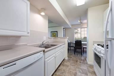 Main picture of Heritage Park Apartments