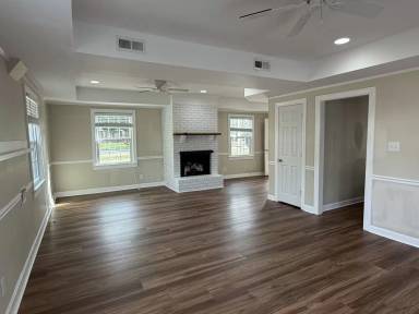 Main picture of 1204 Rodgers Dr