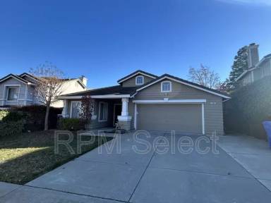 Main picture of 489 Powell Dr