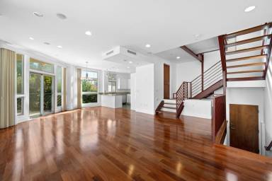 Main picture of 1415 Butler Ave