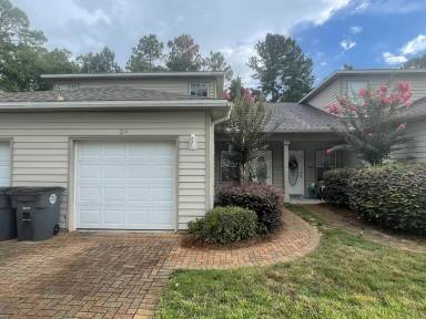 Main picture of 14 Trevor Dr