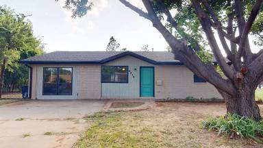 Main picture of 3219 Edgewater Dr