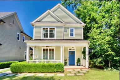 Main picture of 305 Old Buncombe Rd