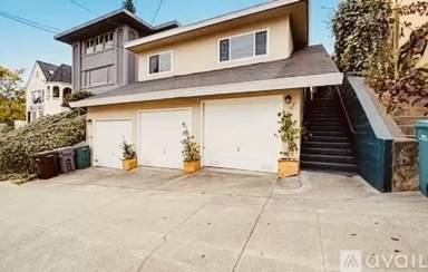 Main picture of 4410 Edgewood Ave