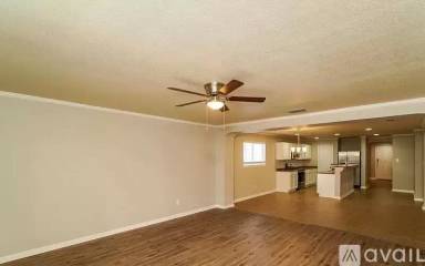 Main picture of 5745 Maxfli Dr