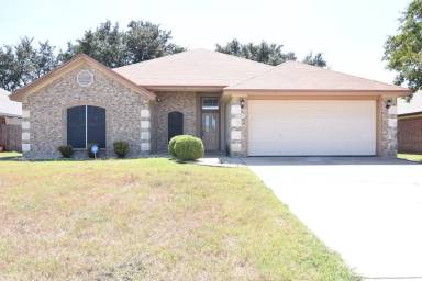 Main picture of 1214 Lancelot Dr