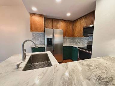 Main picture of 542 Smoketree Gln