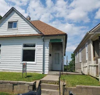 Main picture of 1211 Lincoln St