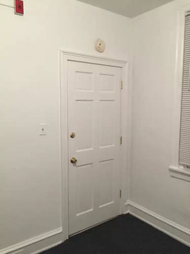 Main picture of 1540 W Porter St