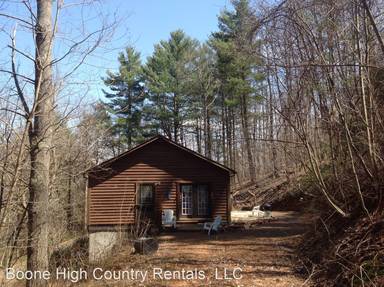Main picture of 320 Moss Hill Rd