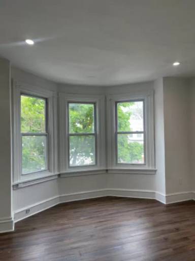 Main picture of 123 N 53rd St