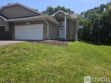 Main picture of 15951 Hyland Pointe Ct