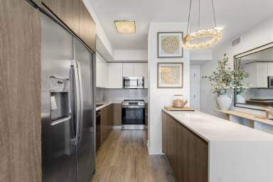Main picture of 1501 SW 37th Ave