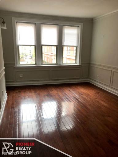 Main picture of 540-48 W Surf St