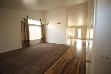Main picture of 4307 E Juanita Ave