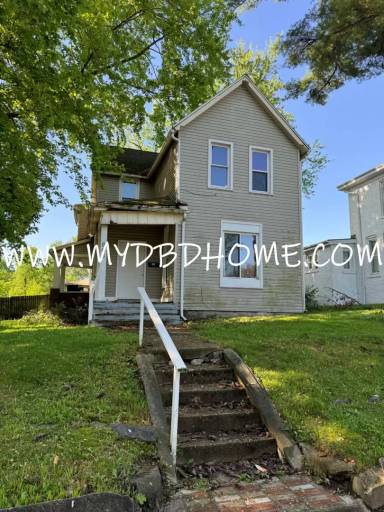 Main picture of 2406 Fox Ave