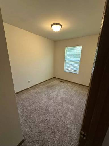 Main picture of 227 Truman Ct