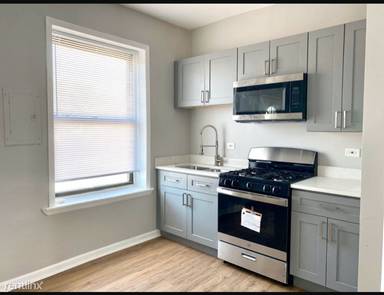 Main picture of 4716 N Kedzie Ave