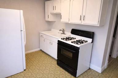 Main picture of 3544 Bell St