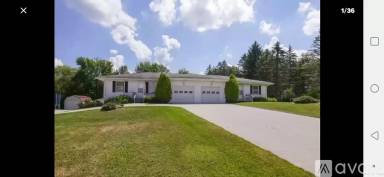 Main picture of 9036 Wiencek Rd