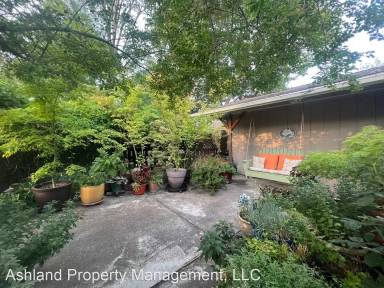 Main picture of 339 Cambridge St
