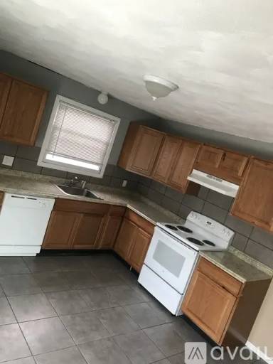 Main picture of 230 Roosevelt St