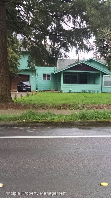Main picture of 3250 NW Grant Ave