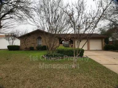 Main picture of 7508 Jade Cir