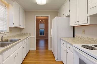 Main picture of 1806 Heatherton Dr