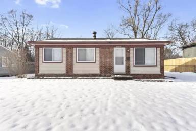 Main picture of 15762 Isabelle St