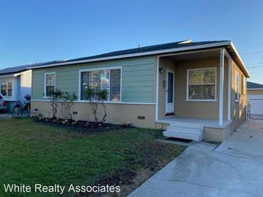 Main picture of 5222 Obispo Ave